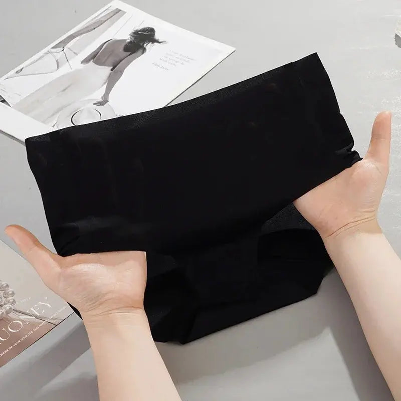 49378299281687|49378299314455|49378299347223